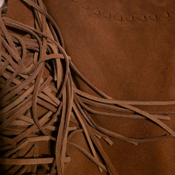 NWOT~Margot Luxe 100% genuine Suede Shoulder Bag~NEW - Picture 5 of 8